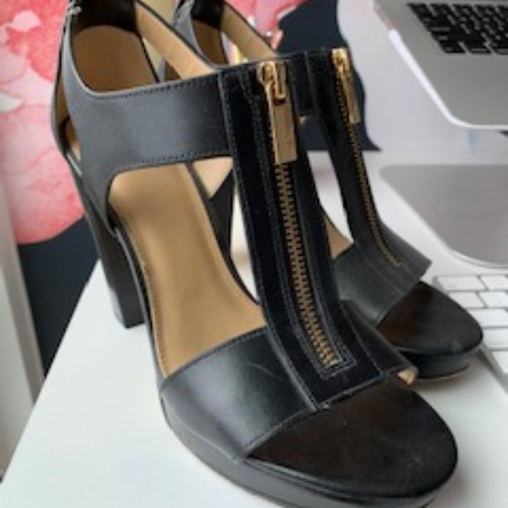 Michael Kors Zipper front heels
